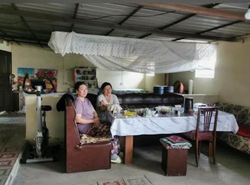 Guest House Lola Kochkor Bagian luar foto