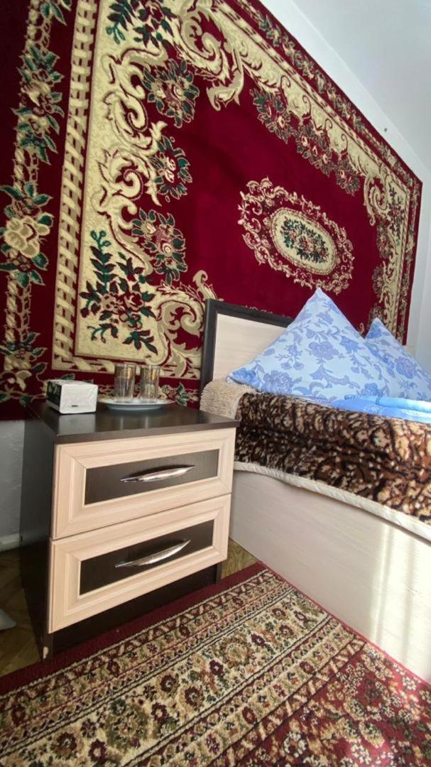 Guest House Lola Kochkor Bagian luar foto