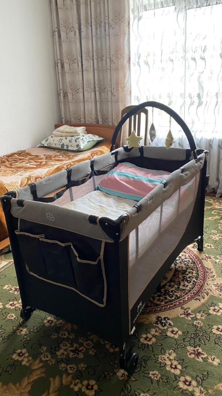 Guest House Lola Kochkor Bagian luar foto